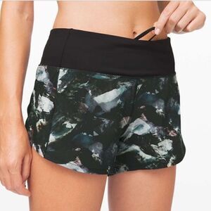 Lululemon Speed Up Shorts Glacier Camo Starlight 10 Tall